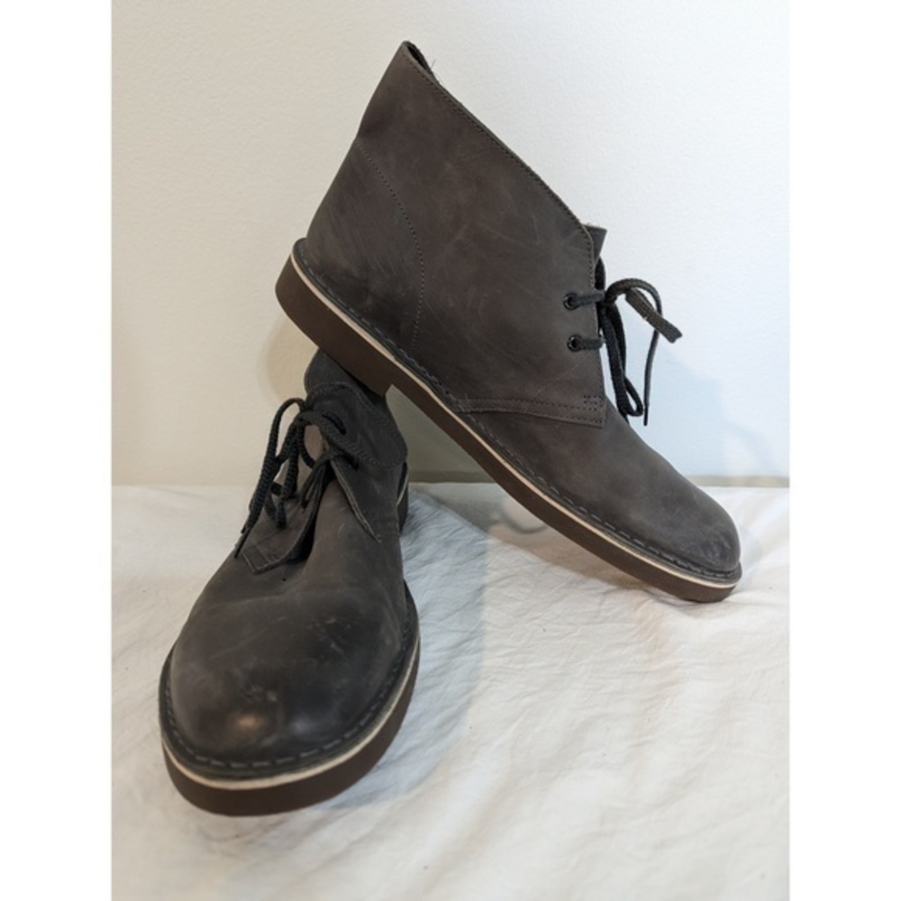 Clarks Lace up Desert Shoe